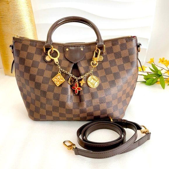 ❤️Beautiful authentic Louis Vuitton Siena Pm crossed body/shoulderbag - Picture 2 of 13